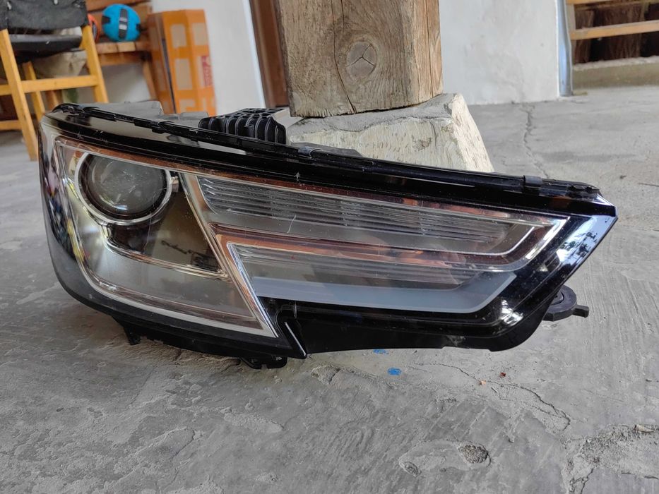 Фар Audi A4 B9 LED Bi-Xenon десен/Фар Ауди А4 Б9 ксенон/Фар Audi A4 B9