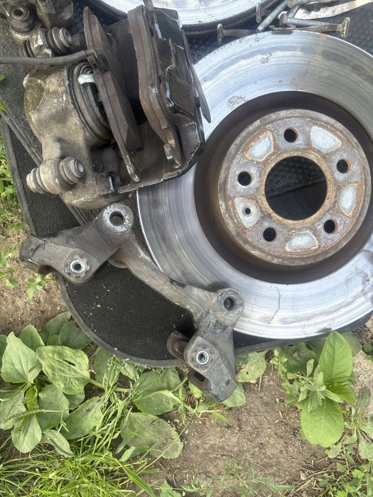 Audi A5/S5 Golf seat предни спирачки