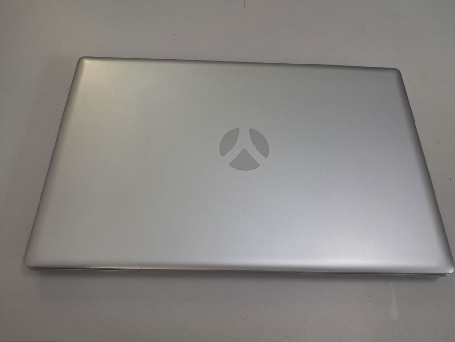 Срочно нужны деньги (предлагайье цену)