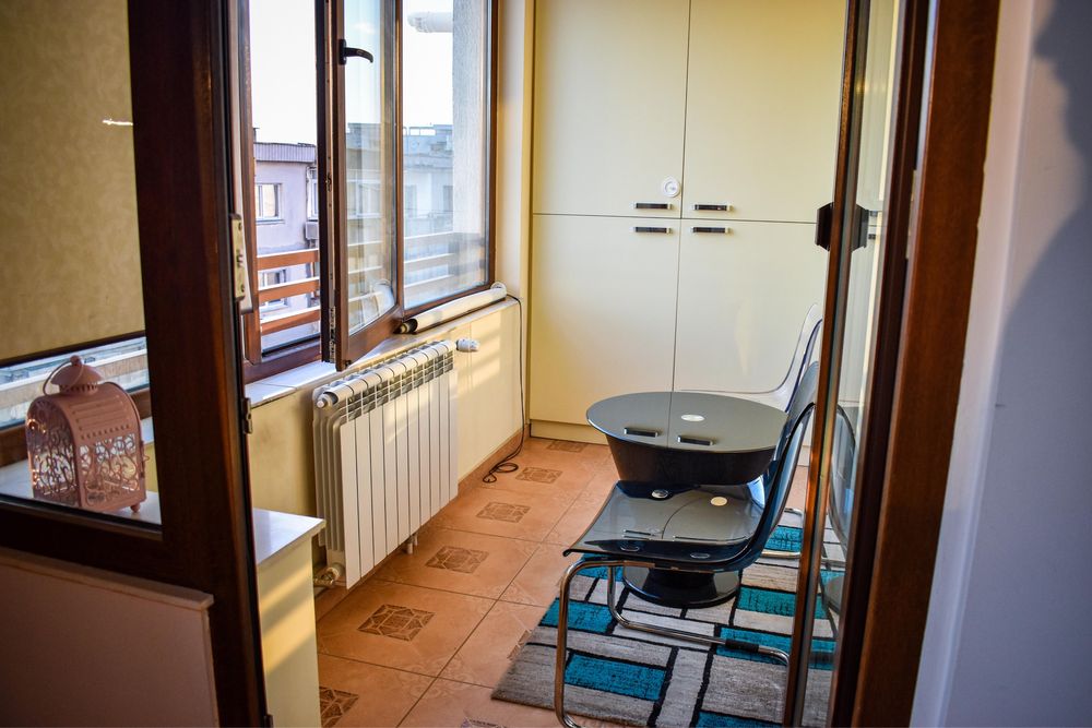 Vand apartament 2 camere Calea Vitan