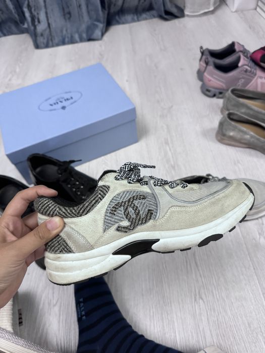 Продам кроссовки Chanel Prada