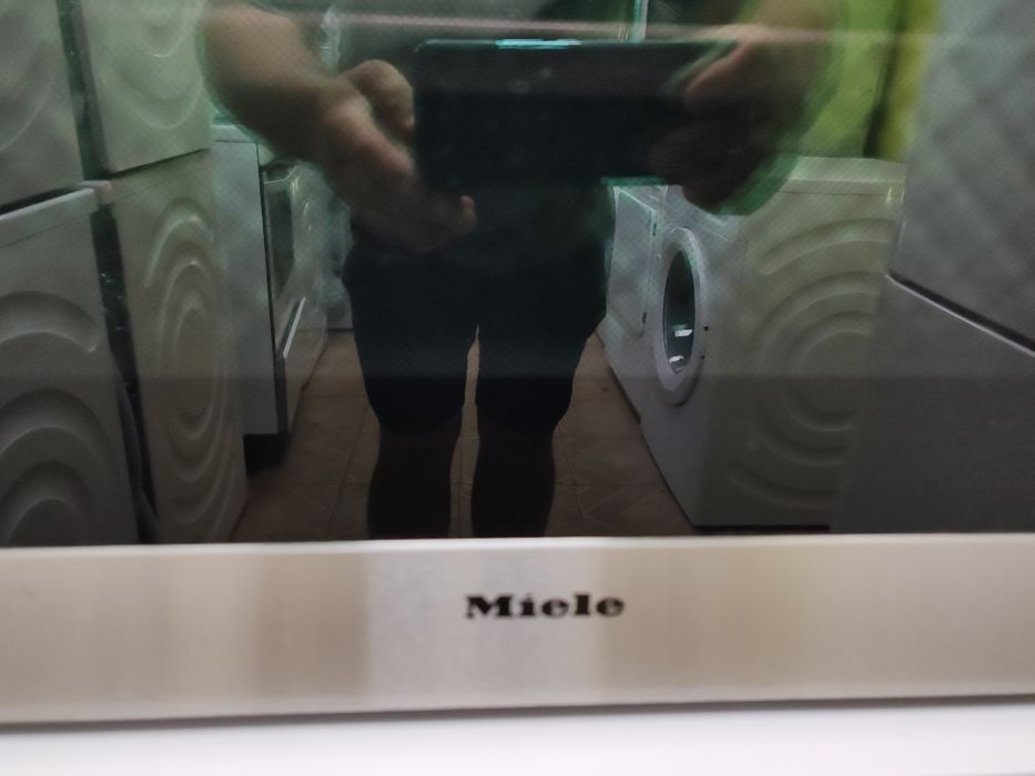 Иноксова фурна за вграждане Миеле Miele Made in Germany с 2 години гаранция!