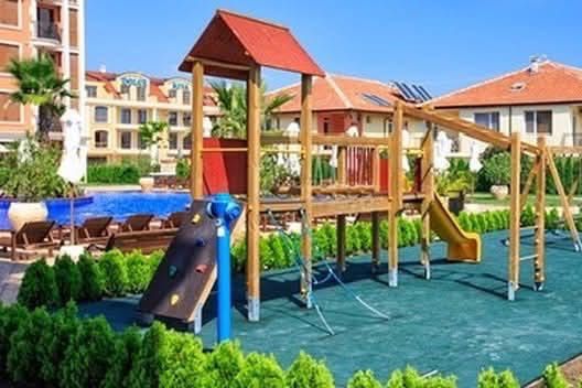 Продава се Тристаен апартамент в Несебър - 66 кв.м за 1334 €/кв.м - Снимка #1