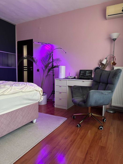 Apartament 2 camere, 50 mp, complet mobilat, 2 balcoane închise (17 mp), 2 parcări incluse