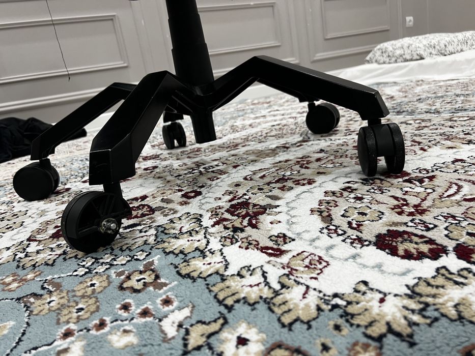 Компьютерное игровое кресло