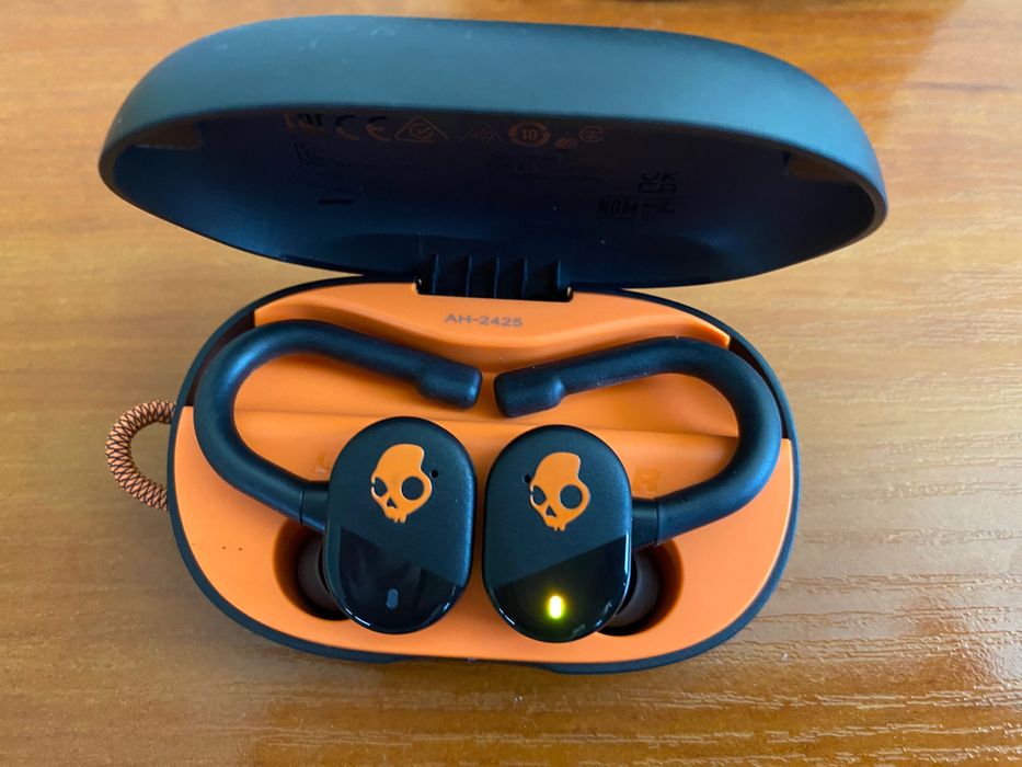 Безжични слушалки