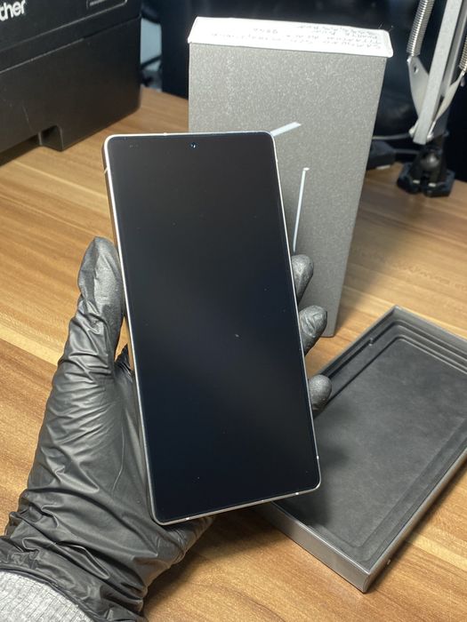 Samsung Galaxy S25 Ultra • 256 GB • Titanium Black