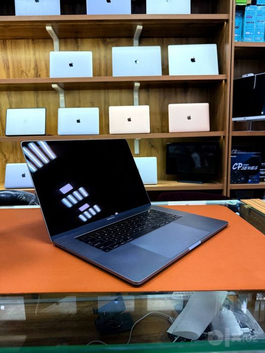 MacBook Pro 2 Terabyte 15 inch