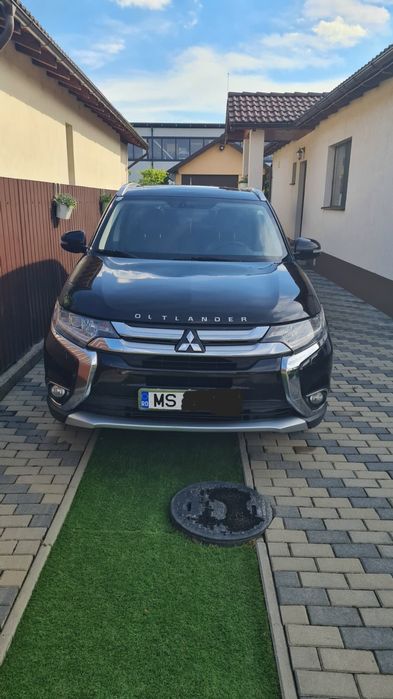 MITSUBISHI Outlander 2016 — imagine 3