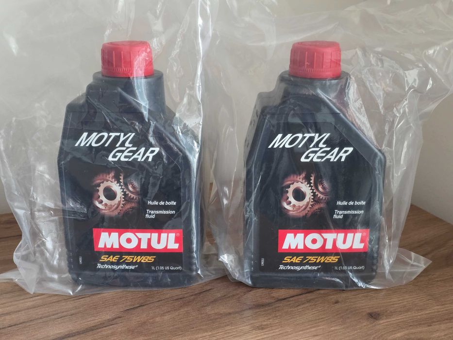 MOTUL MOTYLGEAR 75W-85 трансмисионо масло, диференциално масло