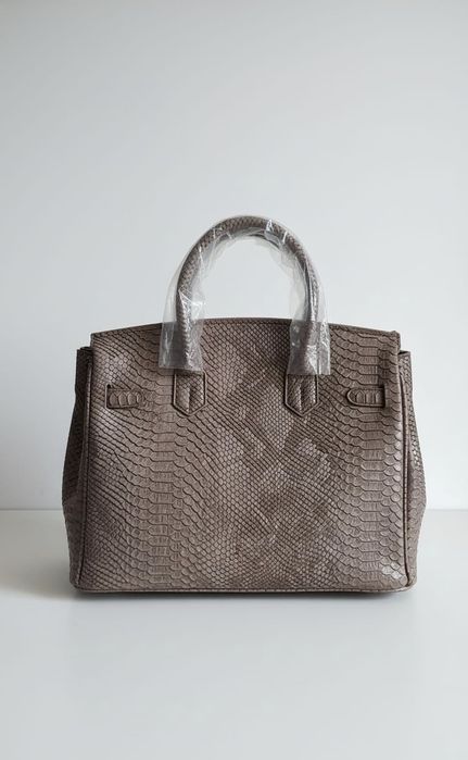 Продам новую сумочку