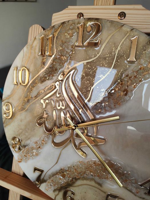 Настенные интерьерные часы