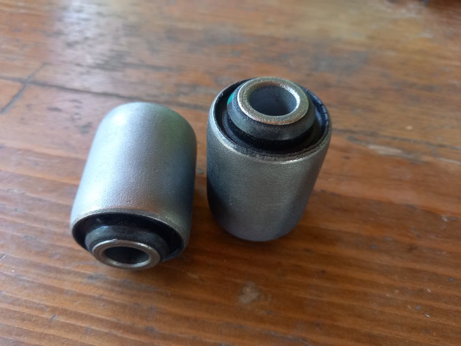 Bucșe punte spate spate Opel Vectra C bucasa brat Signum bucși Opel