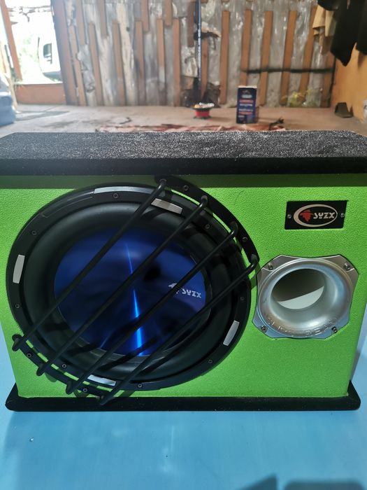 Продам сапбуфер в отличном состоянии