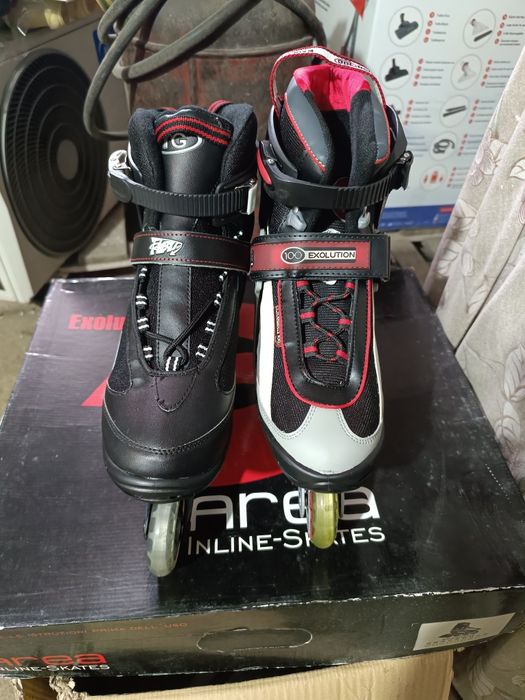 Роликовые коньки 44 размера Area Exolution 100