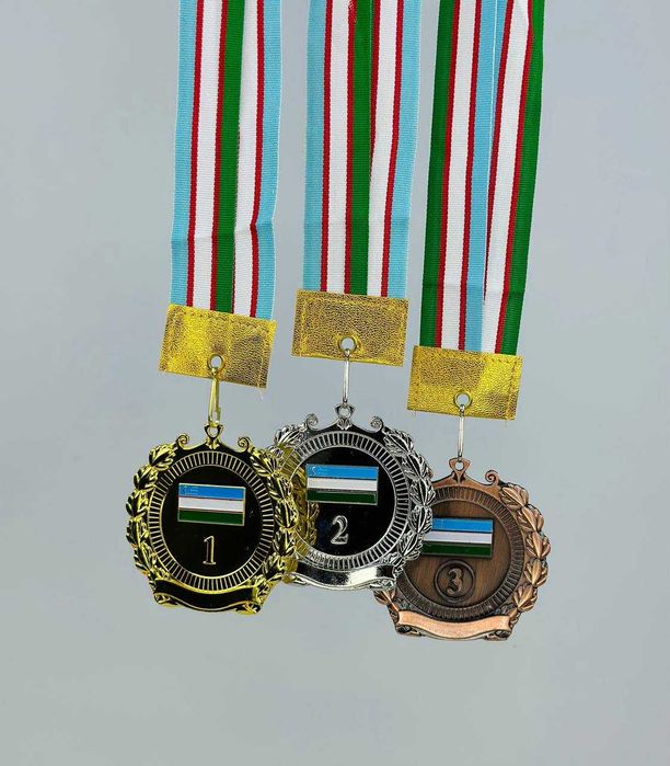 Медаль. Medal. Sifatli komplekt medal. SKIDKA. Dastavka bor
