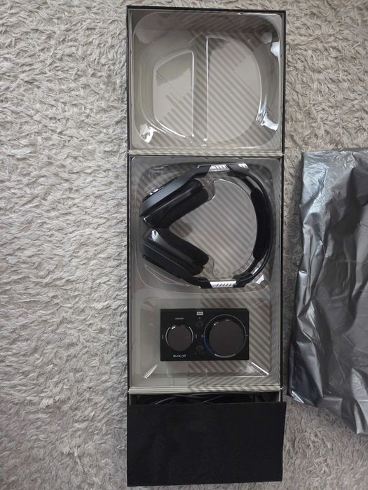 Căști gaming cu fir pentru PC/PS/XBOX