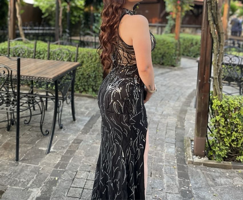 Бална рокля