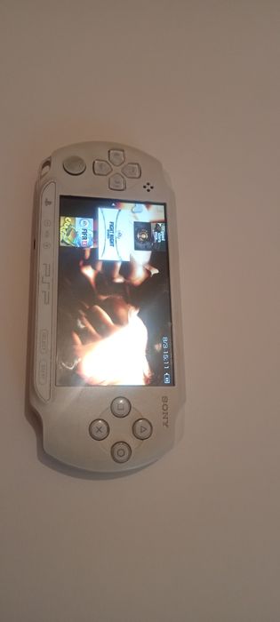 PSP Street E1000 прошитая