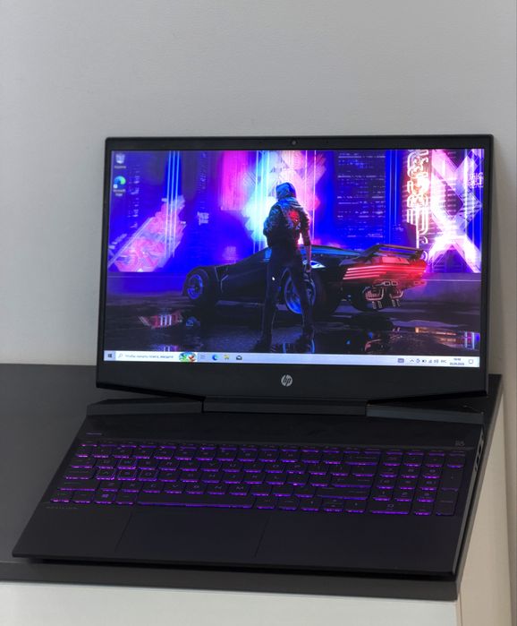 Продам мощный игровой ноутбук hp в отличном состоянии