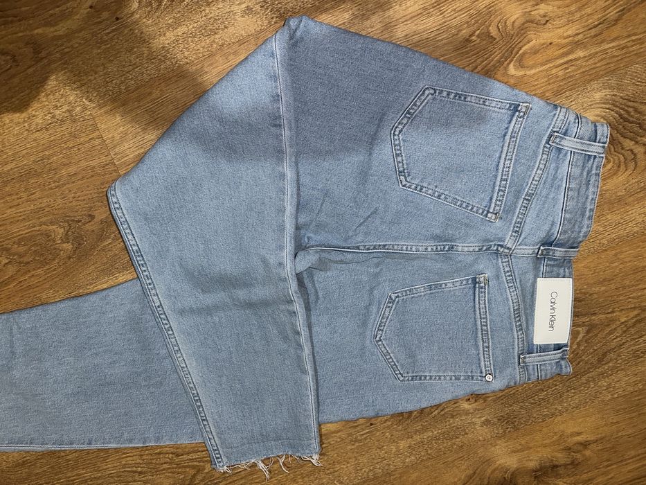 Дънки "calvin klein" mom jeans