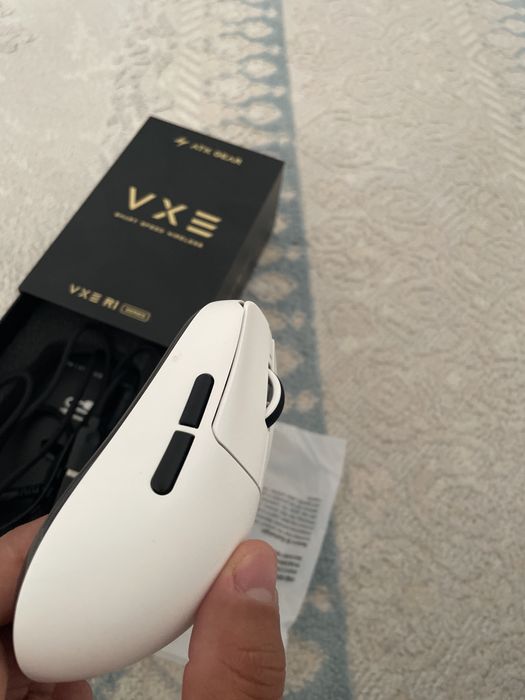 Vxe r1 pro. Мышька игравой.