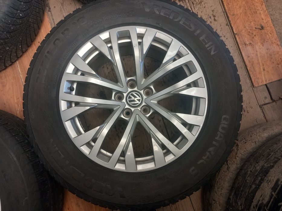 Jante touareg r18 cu anvelope de iarna 255 60 18