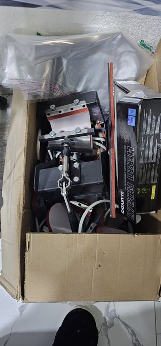 Пресс бор 15 та нарса га мослашган насатка лари билан янги коробкада