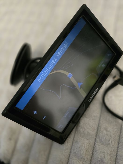 Garmin si tomtom