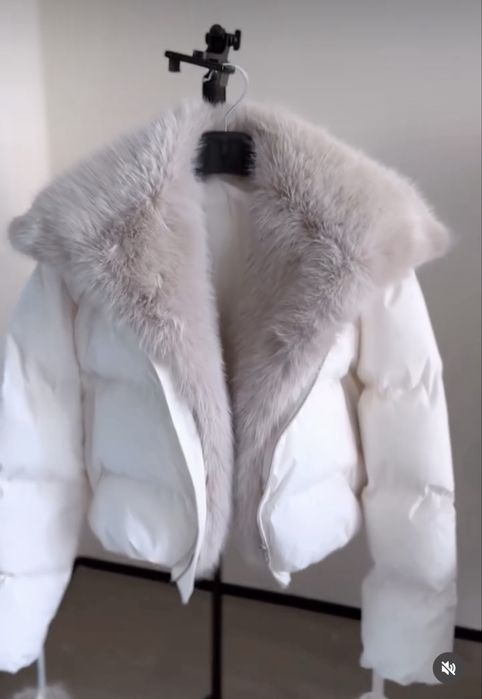 Куртка укороченная с варежками