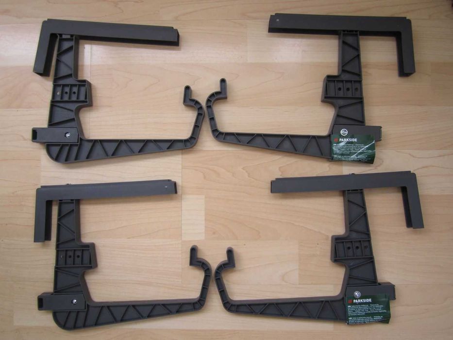 Комплект два броя държачи за саксии - нови