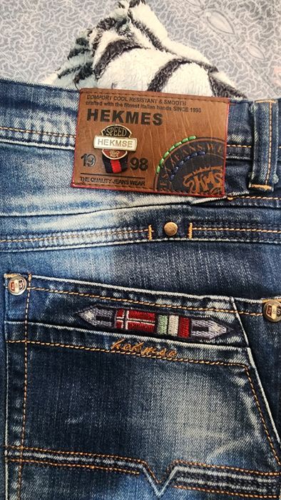 Джинсы новые 36 размер