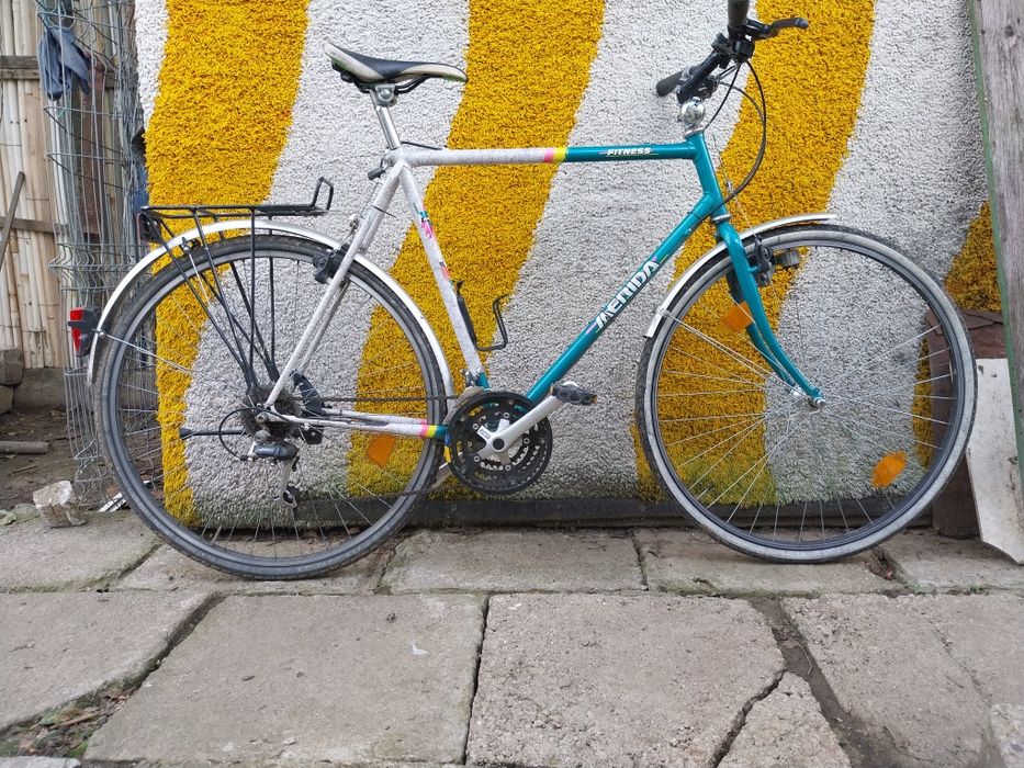 Vând bicicleta MERIDA
