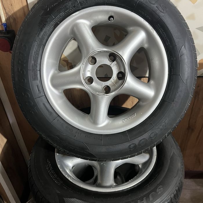 Продам шины с дисками сроно