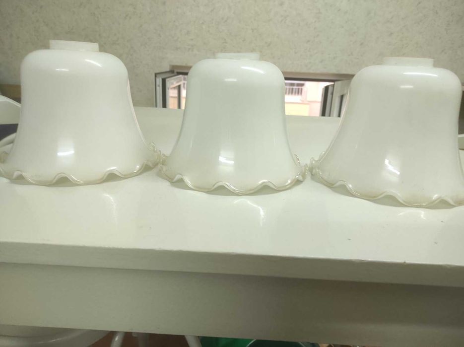 Стъкла за полилеи