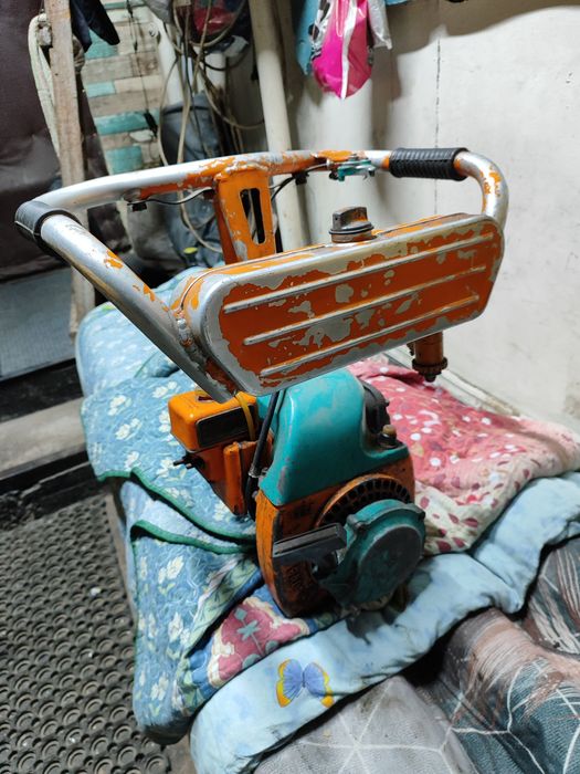 Продам пилу УРАЛ 2 Т