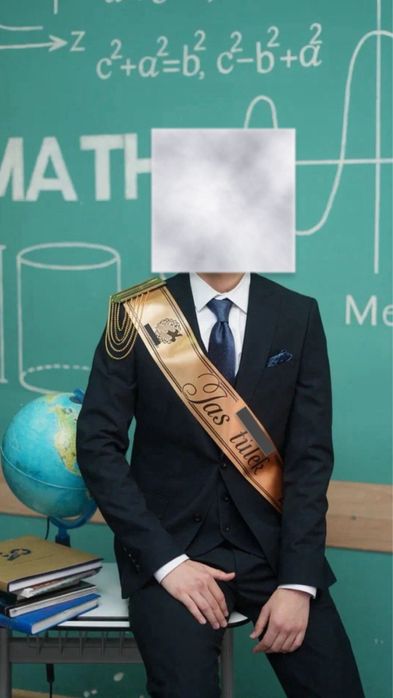 Продам мужской костюм