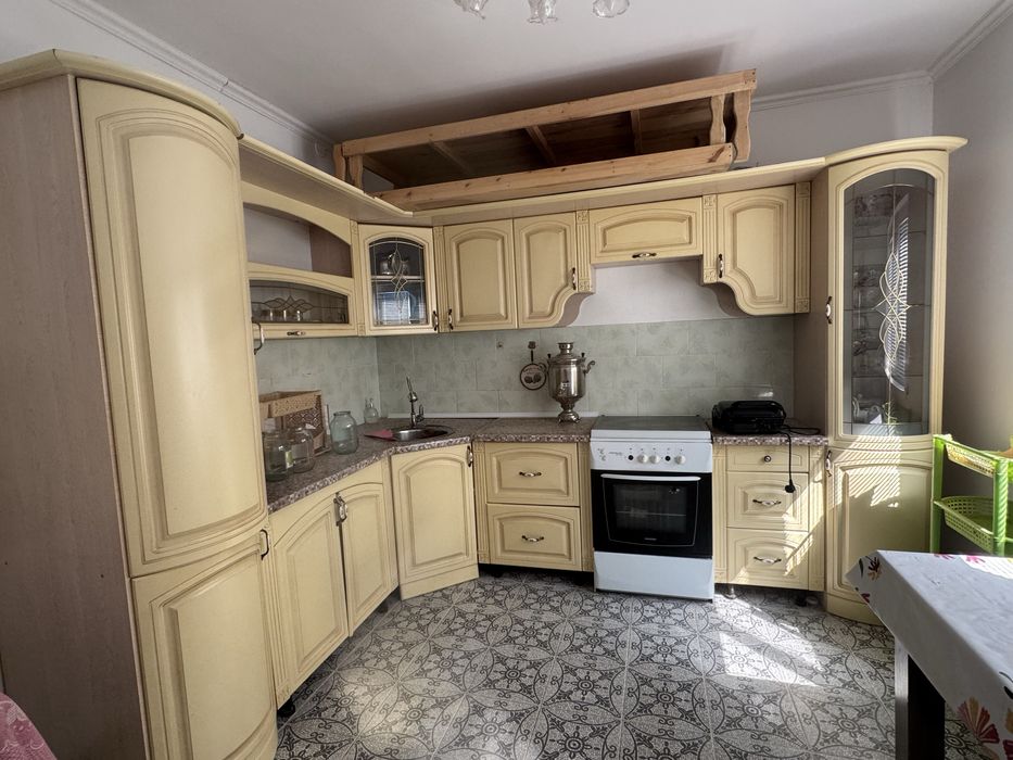 Б/ у кухоный гарнитур