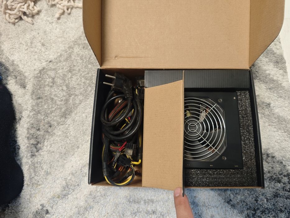 Захранване HYPER S 700W