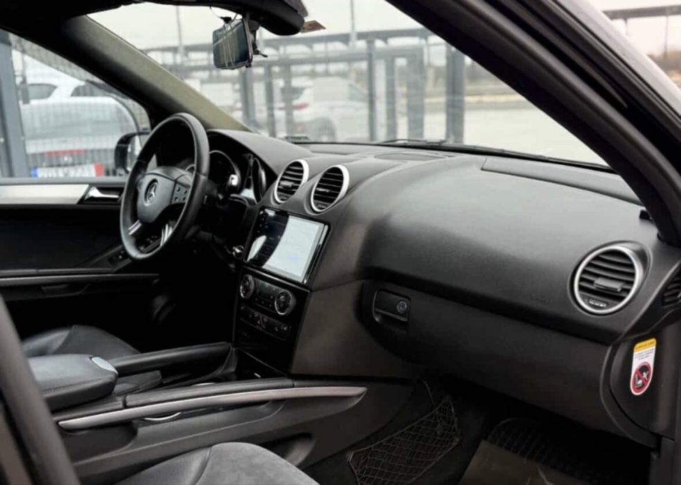 Продава се Mercedes Benz ML 280