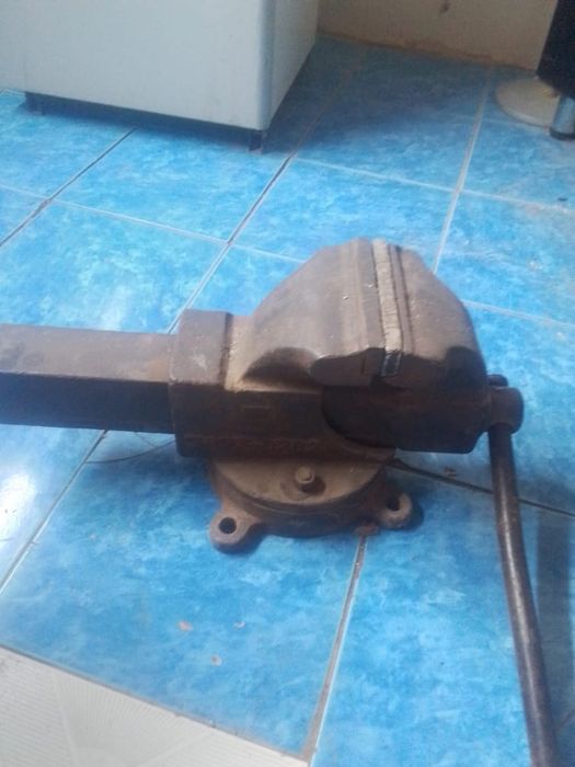 Тески, лебедка 2 тонная