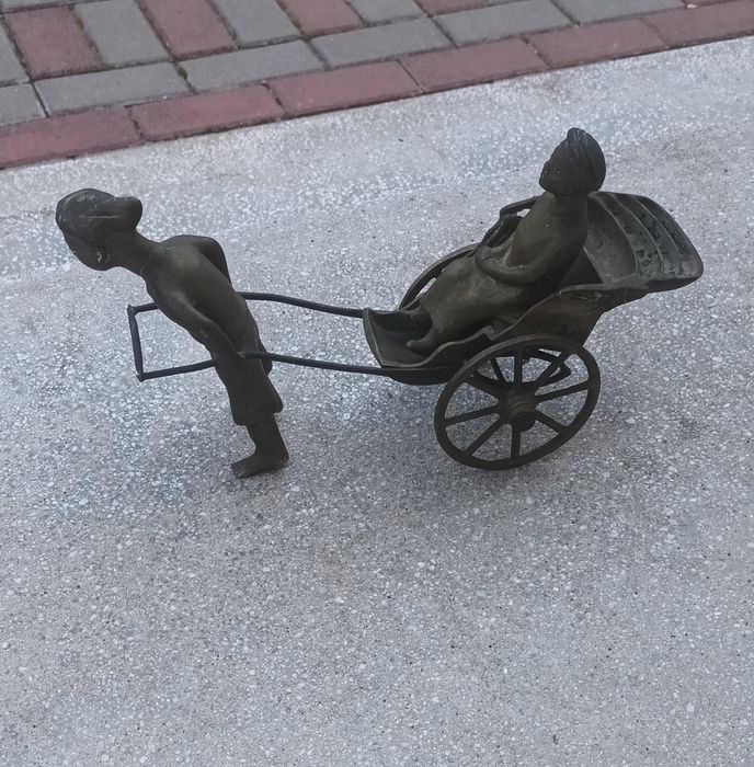 Obiect vechi din Bronz