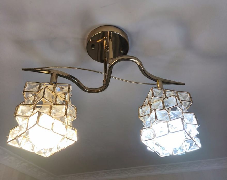 Люстры б/у в хорошем состоянии