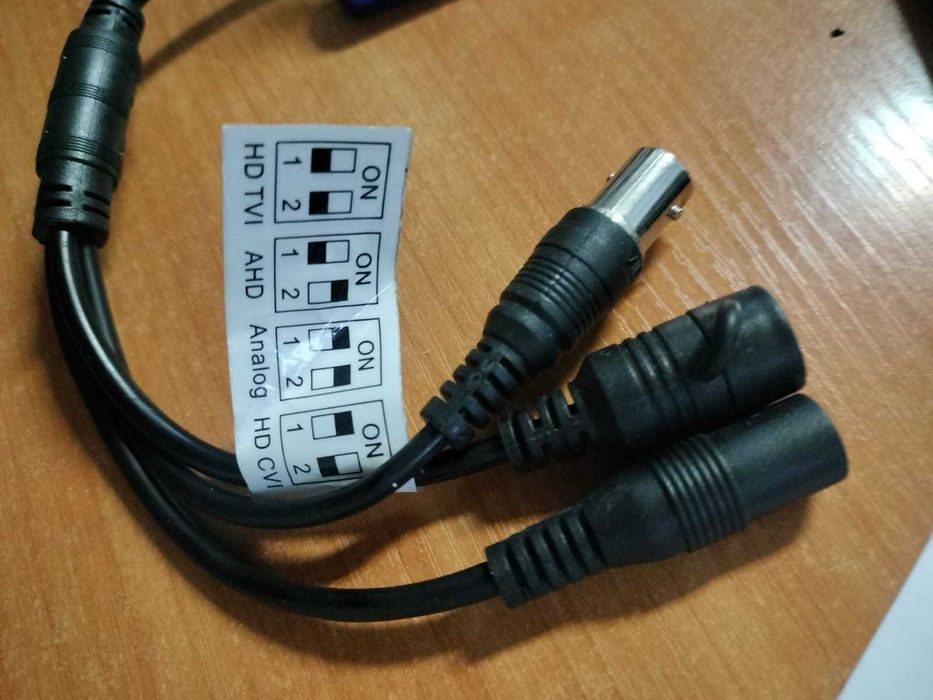 HD-TVI камера HiVision DS-2CD (мультиформатная)