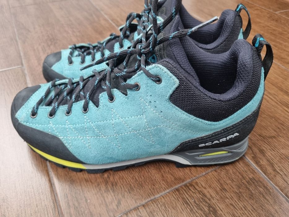 Scarpa Zodiak mărimea 40