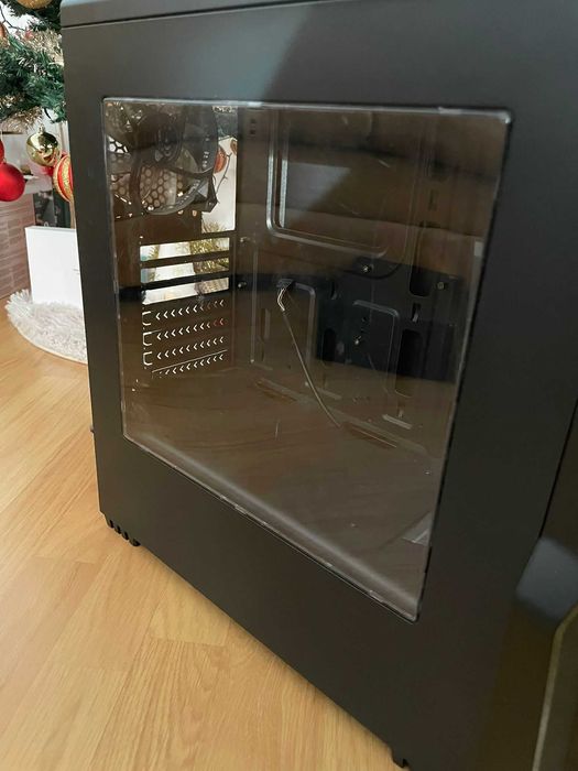 Carcasa gaming Genesis Titan 800 Green + sursa IGGY 550W