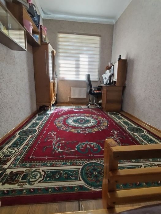 Новостройка 2х ком 1 эаж  50 м2 в районе Гагарина ресторан Темуршох