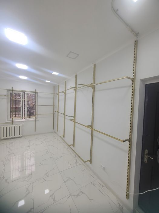 Stelaj loft mebel vitrina buyrtma asosida yasab beramiza