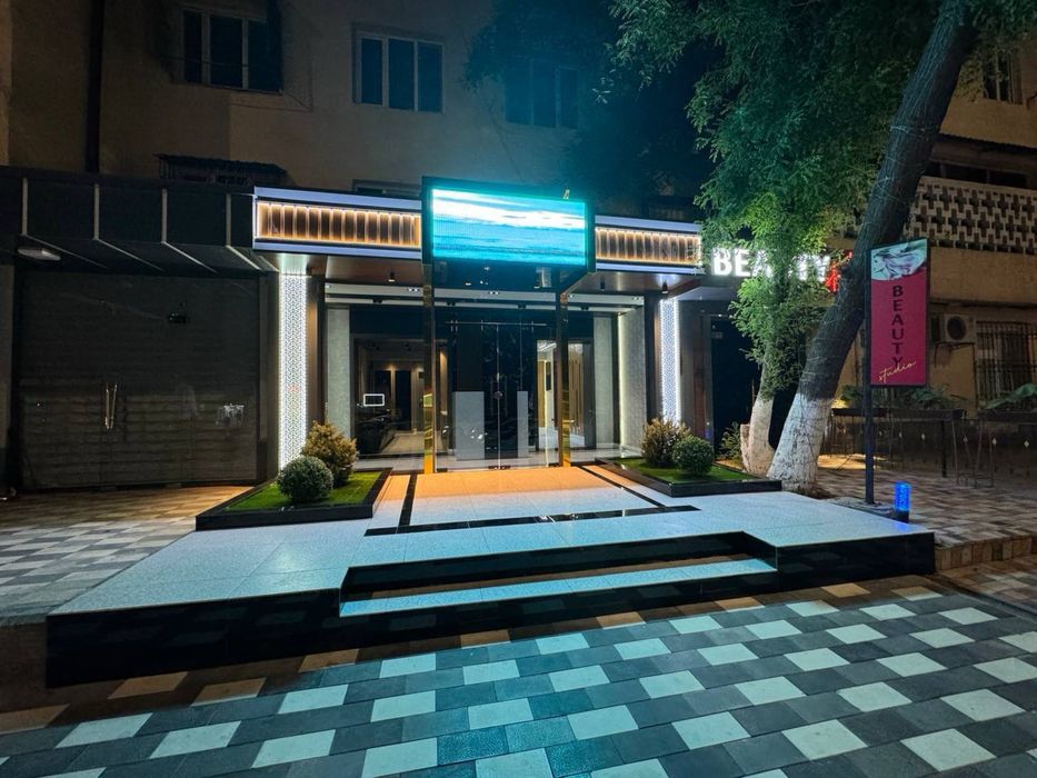 Продается нежилое помещение/Евро офис вдоль дороги 100м2 - Яккасарай