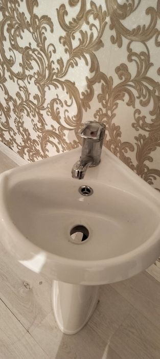 Раковина продам срочно